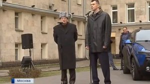 Прохоров Подарил Жириновскому Долгожданным Ё мобиль