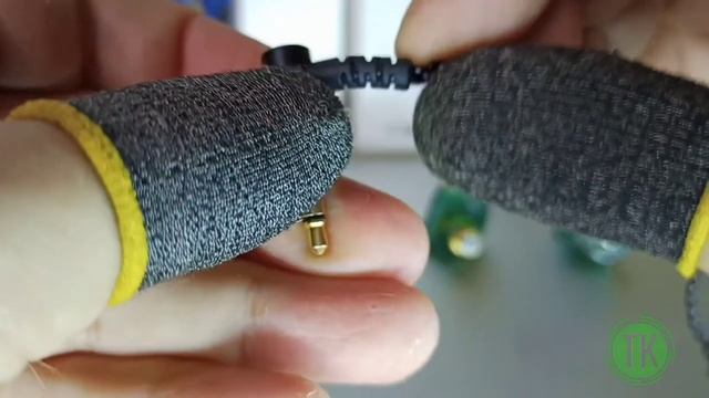 TRN MT1 vs KZ EDX / por la corona de la calidad precio смотреть онлайн