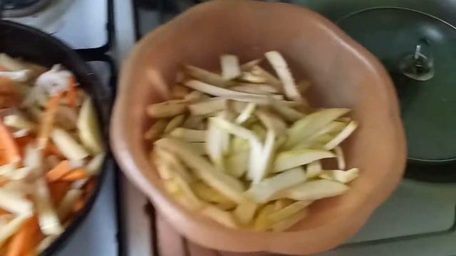 Овощной бефстроганов с мясом смотреть онлайн