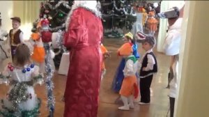 Дед Мороз к нам приходил, приходил. Деткам елку прин