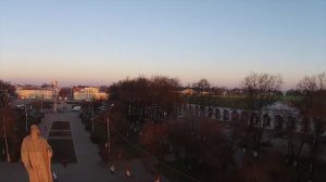 Памятники Ивану Сусанину и Юрию Долгорукому в Костроме