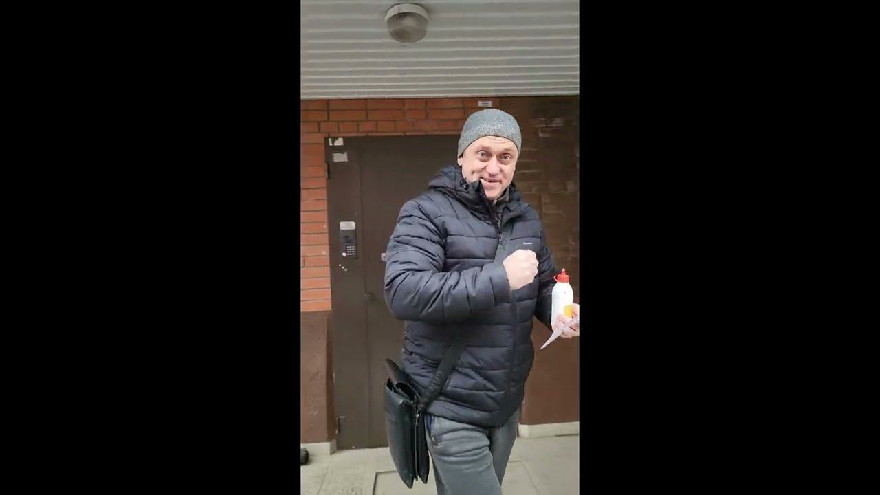 Расклейка ... смотреть онлайн