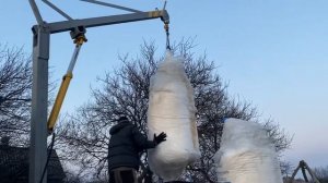 Погрузка Биг бэгов на лафет