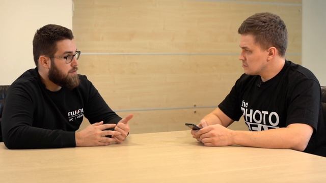 В гостях у Fujifilm  Задаем ваши вопросы  Когда ждать фулфрейм?  Зачем нужны имитации пленок?