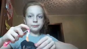 Как сплести из резинок мороженое???