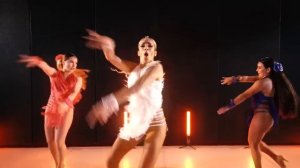 Samba Dancers “Conga” by Gloria Estefan