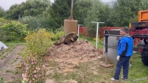 Углубление колодца машиной