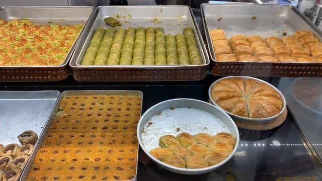 4K Стамбул Зимой Набережная прогулка / Уличная еда Стамбул 2021 (Тюнель - самое старое метро) смотреть онлайн