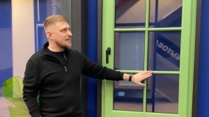 Обзор окон KALEVA. Демонстрация окна с системой раскладки Дюплекс. Разнообразие модели и декор окон.