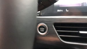 Заводим авто, жмем кнопку старт Geely Tugella