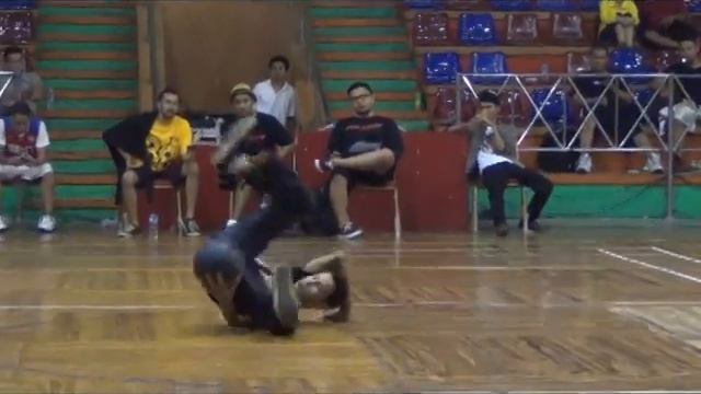 FREESTYLE BASKETBALL BATTLE OPEN RUN LA STREETBALL JKT 2014 смотреть онлайн