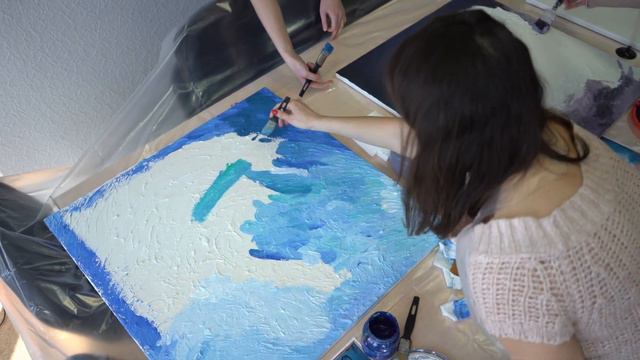 Мастер класс - девушки пишут картины (рекламный ролик для вк) смотреть онлайн