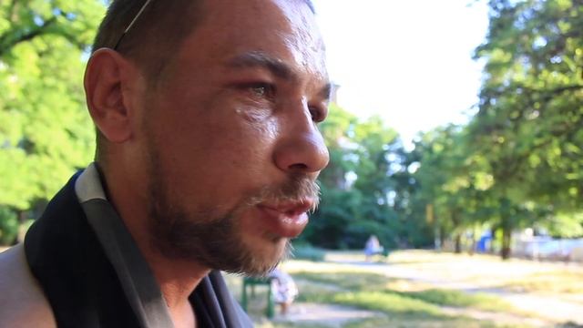 Бомж видел Дьявола ! Мужику ТОЧНО скоро конец - кто дослушал молодец смотреть онлайн