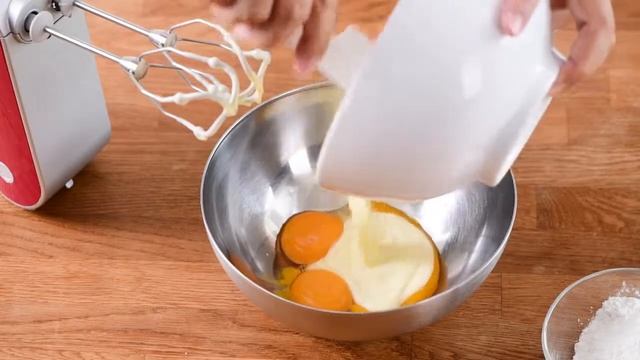 ทำ "ชีสเค้ก" ง่ายๆ ด้วยเครื่องปั่นมือถือจาก Bosch смотреть онлайн