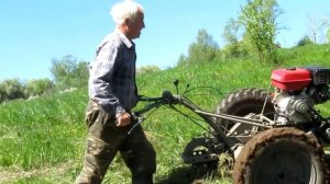 мотоблок бирюса пахота на склоне