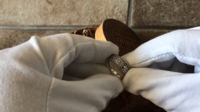 Славянское обручальное кольцо Рысич со Свадебником. Серебро