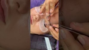 Скоростное наращивание ресниц. Обьъёмное наращивание ресниц за час.