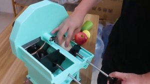 Овощерезка - слайсер ручной Takara SL-05, для фруктов, овощей, сыра, мяса