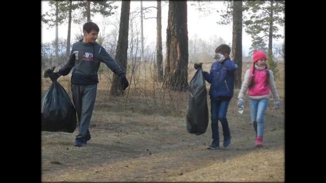 14 апреля 2019г. Субботник команды "Трудовой десант"  ОБФ "Семьи детям"  г.Ангарска.