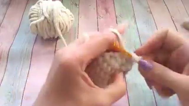 МИШКА ЗА ПОЛЧАСА.  Игрушка из плюшевой пряжи - легко, просто, быстро. МК по вязанию крючком.