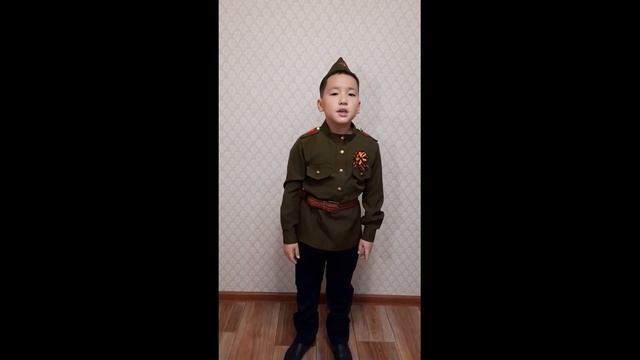 Шаронов Эмиль, г.Нариманов, АО, 8 лет - "Игра в солдатики" Ю.Кушак