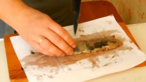 Как разделать селедку и вкусно замариновать лук