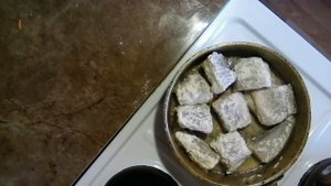 Минтай тушеный с овощами