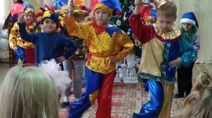 Танец Петрушек