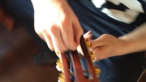 Порвал струну? ЛАЙФХАК! ? Школа гитары