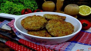 Котлеты из рыбных консервов с рисом