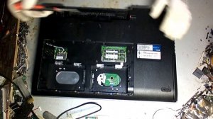 ASUS N73 Disassembly. How to Remove the Bottom Cover. Removing the Keyboard