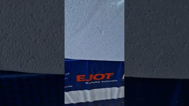 Грызуны и пенопласт #стройка #фасад #утепление #пенополистирол #facade #insulation #утеплитель смотреть онлайн