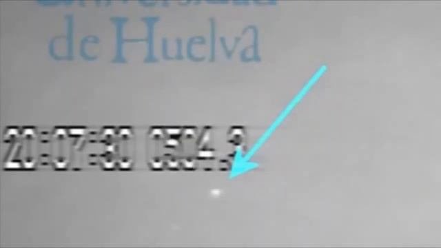 Падение огромного метеорита на Луну