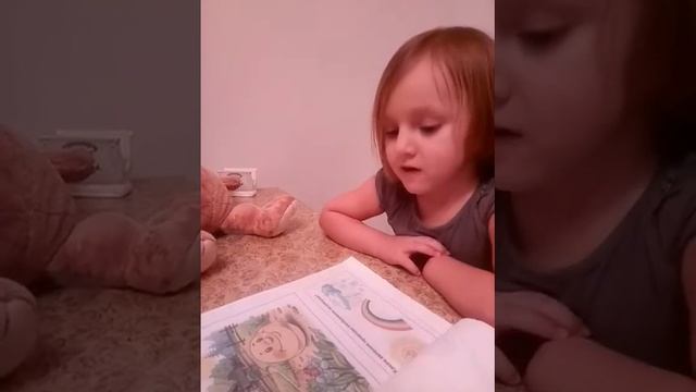 Видео для детей! Сказка про колобка от Алии!