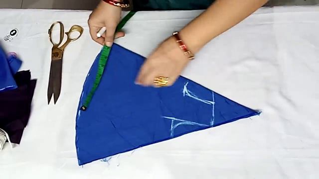 बचे हुए कपड़े से बनाएँ बहुत ही सुंदर Baby Top Cutting and Stitching| DIY Designer Baby Top Cutting смотреть онлайн