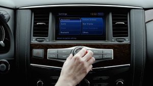 Connect Phone to Bluetooth | INFINITI QX80