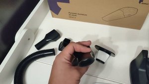 Ручной пылесос марки Kitfort KT-5147.