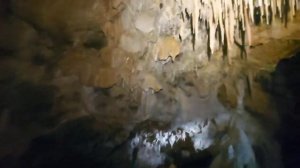 Пещера Любава. Лагонакское нагорье. Склоны курджипского ущелья.