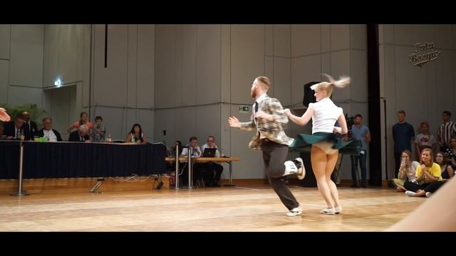 Sondre & Tanya - European Champions 2019 Quarter Final смотреть онлайн