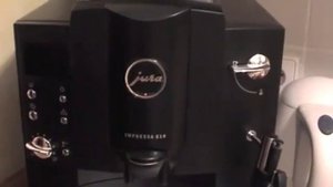 Jura Impressa E10 - http://jura-kavegepek.com