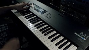 KORG M1 - exploring the original factory presets