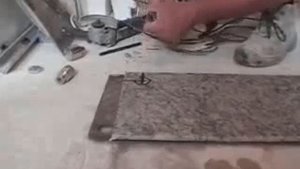 Сверление гранитной плитки алмазным трубчатым сверлом (drilling granite)