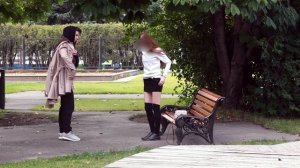 Деньги решают всё: Раздеть прохожих /  Money Talks Strip the passers