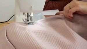 Подушки своими руками, из вафельной ткани, наволочки как шить