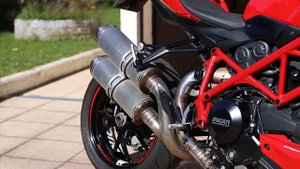 ducati streetfighter 848 stock exhaust sound