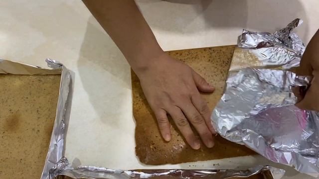 Нарезные пирожные «Ореховое» кесілген пирожный. Қазақша рецепт.Пирожные тает во рту. Нарезные рецеп
