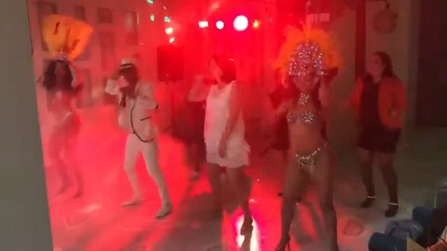 Бразильские танцы на праздник заказать в Москве