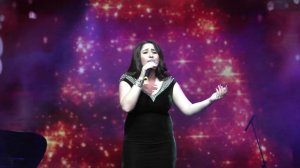 "Новогодний аромат". Поёт Варда Саакян. Авторская песня _Александр Горбач