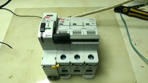 Обзор моторного привода AV-M1 EKF