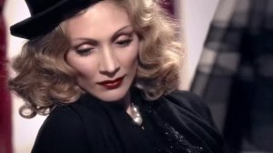Dior - J'adore Commercial (with Charlize Theron, Marlene Dietrich, Grace Kelly and Marilyn Monroe)